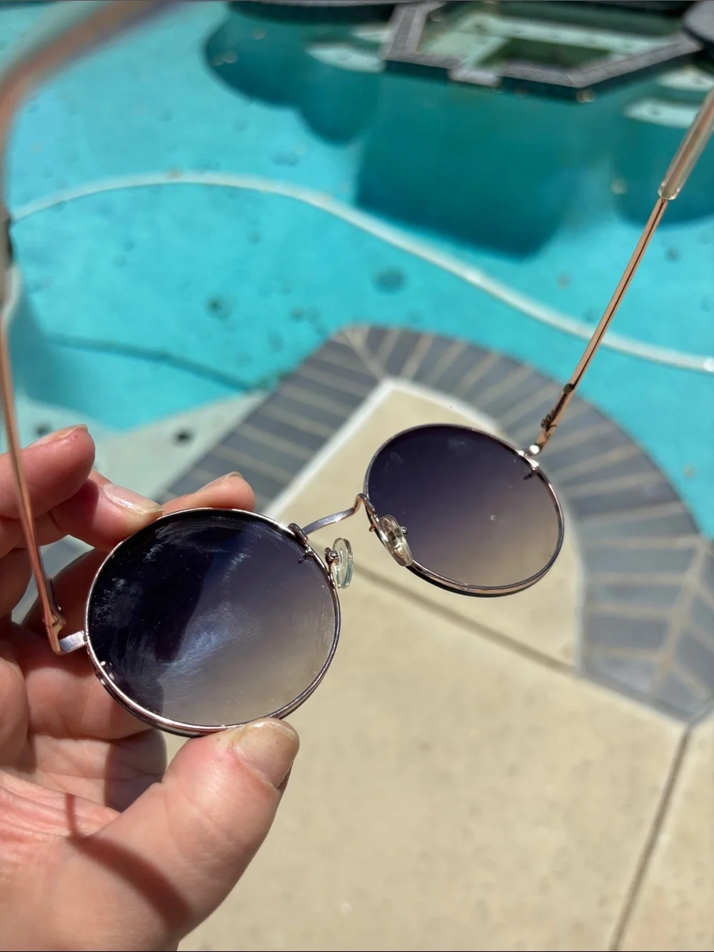 Round Gradient Lens Sunglasses - Black Gradient